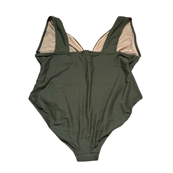 J. Crew V-Neck Plunge One-Piece Swimsuit‎ in Olive Green Sz 24 Plus NEW - Picture 3 of 7
